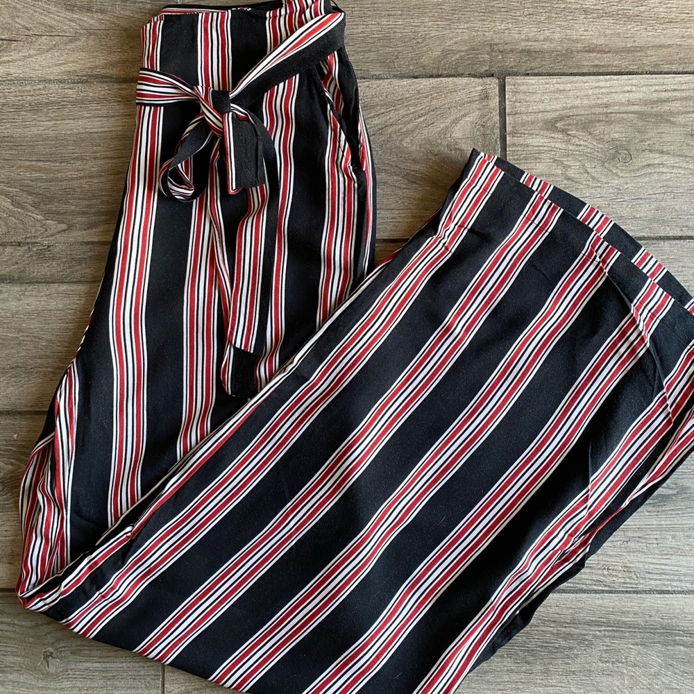 Forever21 contemporary wide leg pants